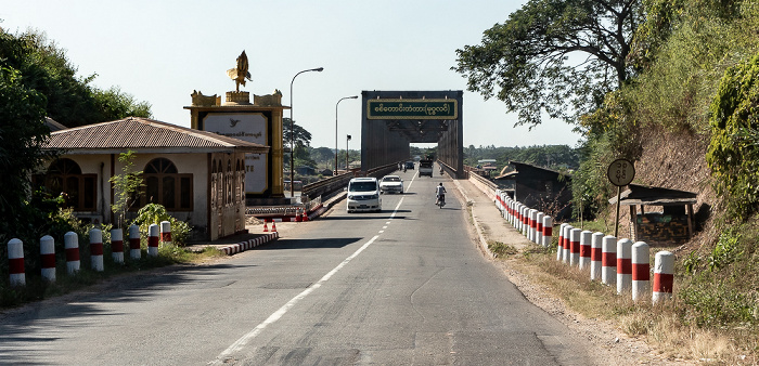 Thaton-Distrikt Fahrt Kyaikto - Taungoo: Sittaung Bridge - Grenze zwischen Mon-Staat und Bago-Region