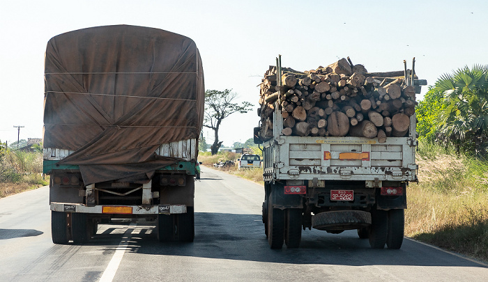 Bago-Region Fahrt Kyaikto - Taungoo: Mawlamyaing Road