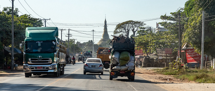 Fahrt Kyaikto - Taungoo: Mawlamyaing Road Phayagyi
