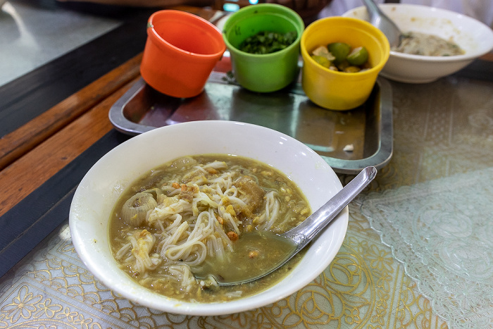 Myaung Mya Daw Cho Restaurant Naypyidaw