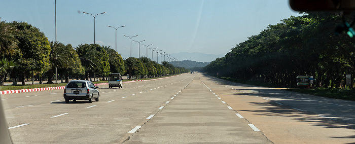 Yaza Htarni Road Naypyidaw