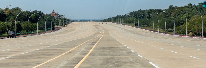 Yaza Htarni Road Naypyidaw