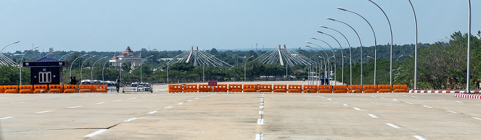 Yaza Htarni Road Naypyidaw