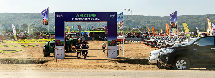 Fahrt Naypyidaw - Kalaw: Tatkon Expressway Unionsterritorium Naypyidaw