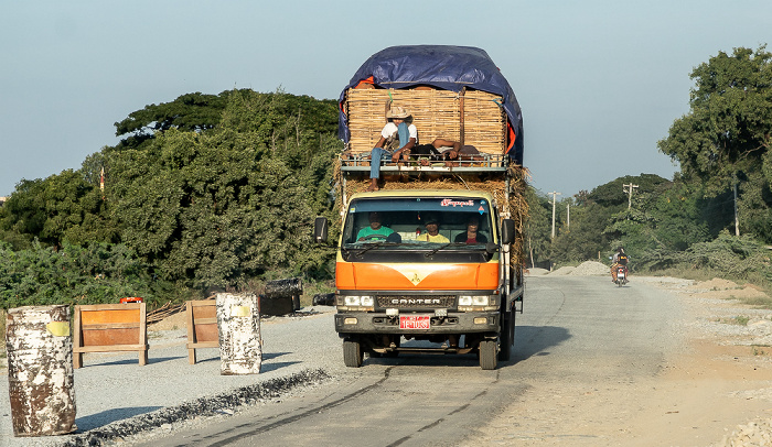 Mandalay-Region Fahrt Naypyidaw - Kalaw