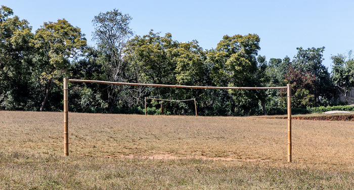 Myin Kya Doe Fußballplatz