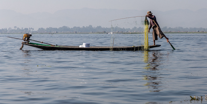 Intha-Fischer (Einbeinruderer) Inle-See