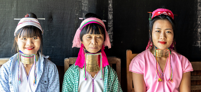 Langhalsfrauen Inle-See