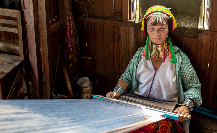 Inle-See Langhalsfrau