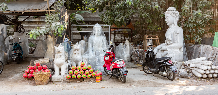 Mandalay Kyauk Sit Tan (Straße der Steinmetze)