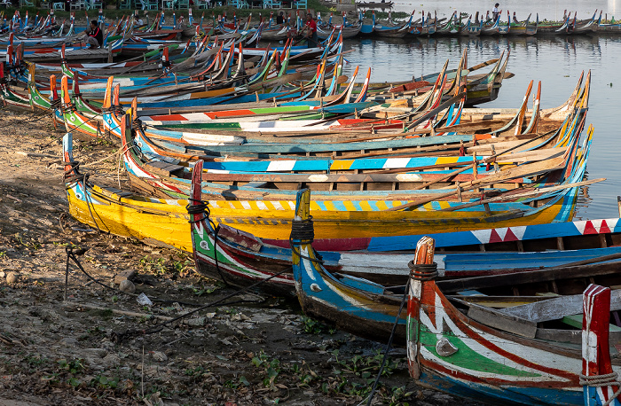 Taungthaman Lake: Ruderboote Amarapura