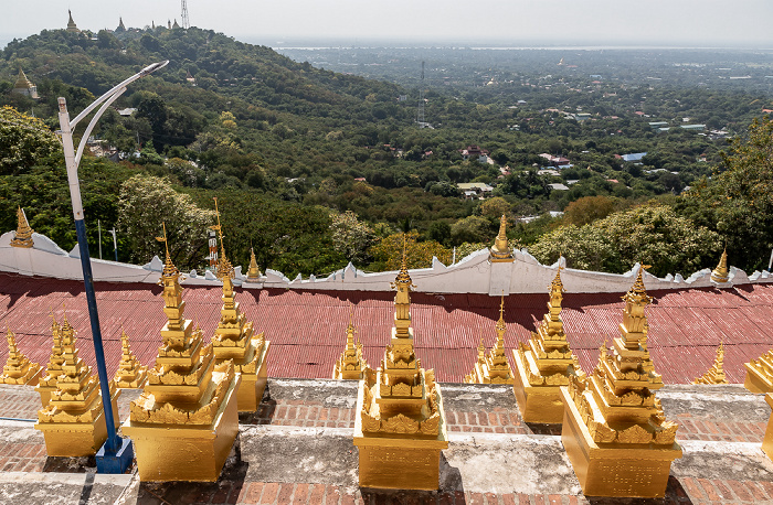 Sagaing Hill: Umin Thonze Pagode Sagaing