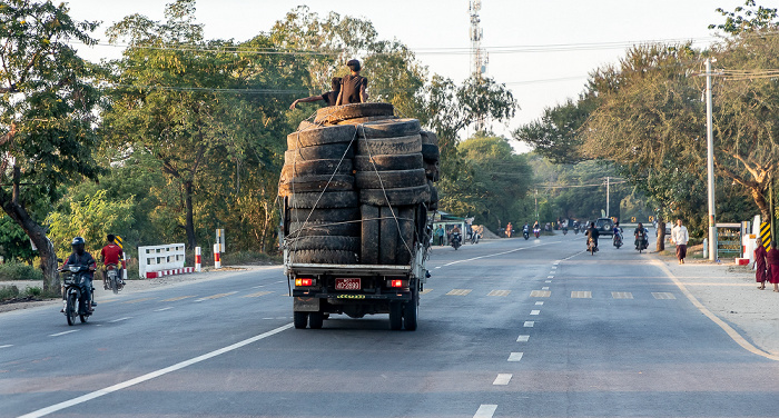 Fahrt Sagaing - Monywa Sagaing-Region