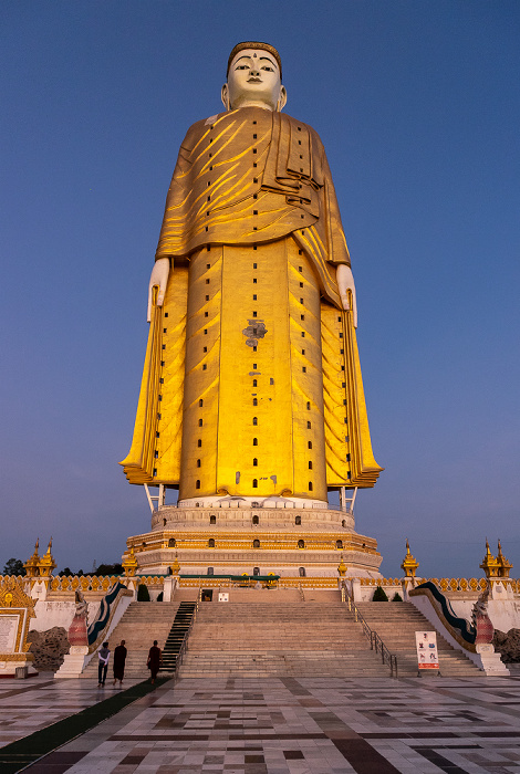 Po Khaung Hill: Laykyun Sekkya Buddha Monywa