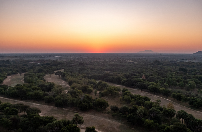 Bagan Luftbild aerial photo