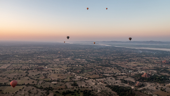 Bagan Luftbild aerial photo