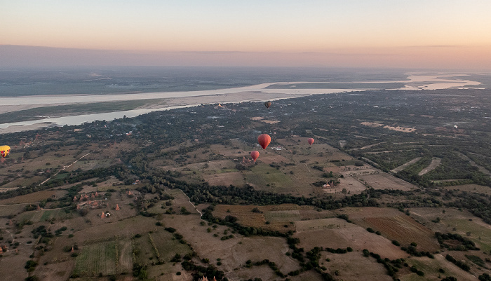 Bagan Luftbild aerial photo