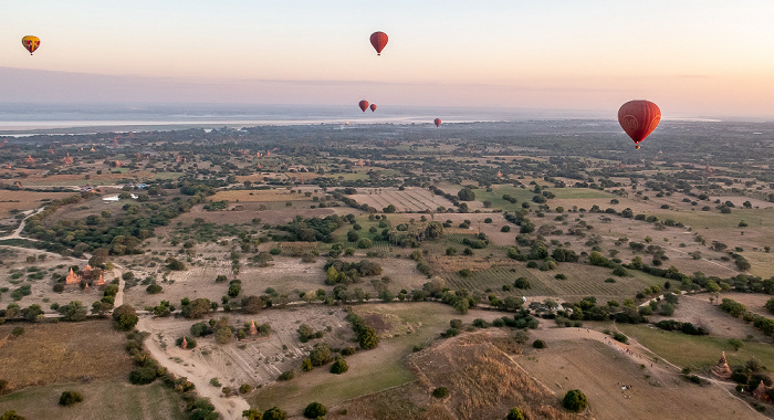 Bagan Luftbild aerial photo