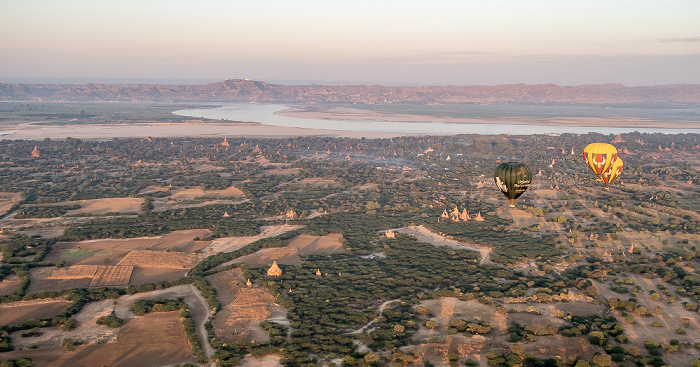 Bagan Luftbild aerial photo