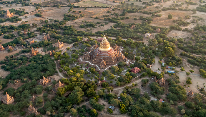 Bagan Luftbild aerial photo