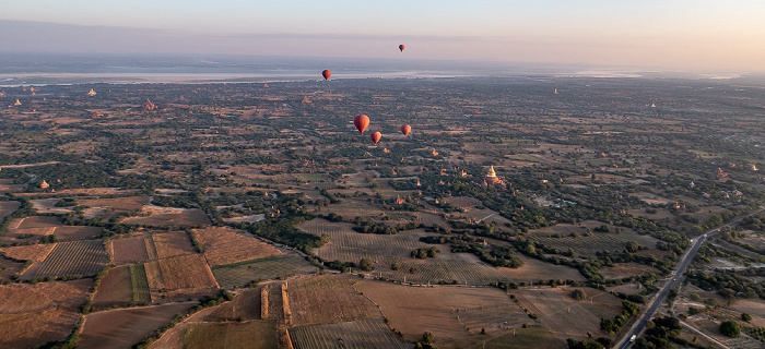 Bagan Luftbild aerial photo