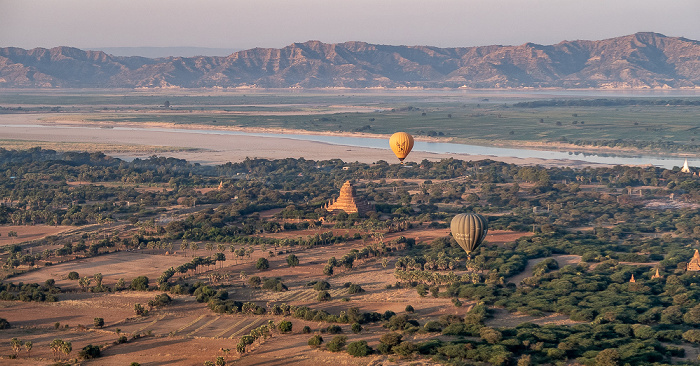 Bagan Luftbild aerial photo