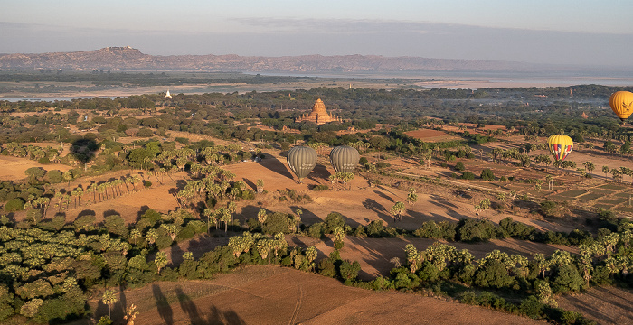 Bagan Luftbild aerial photo