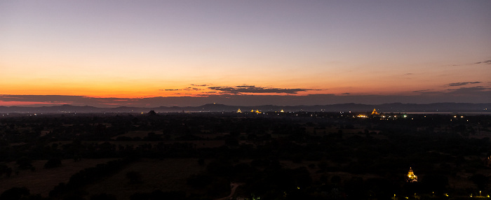 Blick vom Nann Myint Viewing Tower Bagan