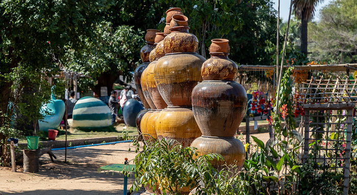 Taung Zin Paing Toddy Sugar Shop