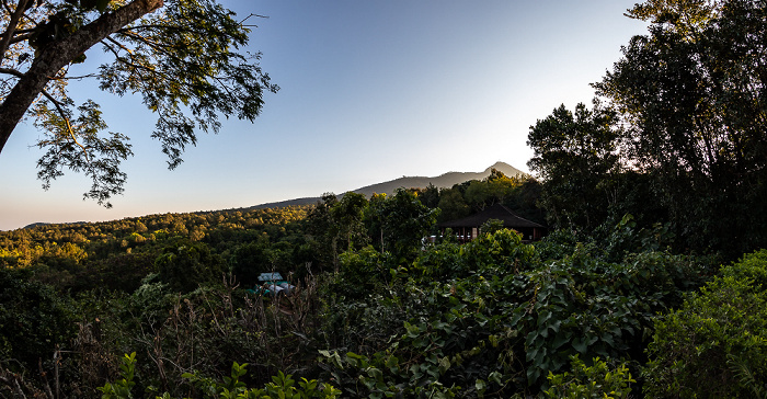 Popa Mountain National Park Blick vom Popa Mountain Resort: Mount Popa