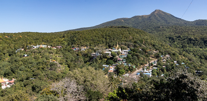 Popa Taung Kalat Blick von der Tuyin Taung Pagoda: Mount Popa und Popa