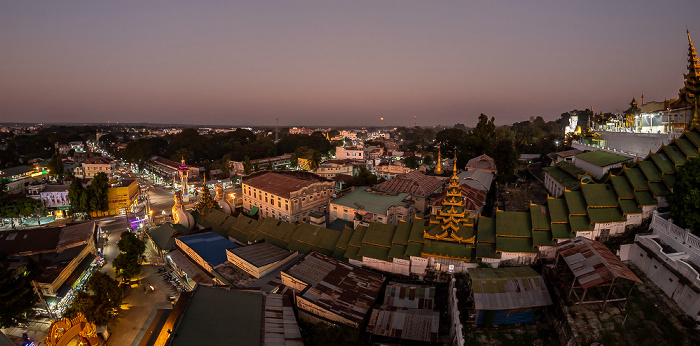 Blick von der Shwesandaw-Pagode Pyay