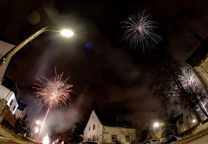 München Gratlspitzstraße: Neujahr-Feuerwerk Gratlspitzstraße 40
