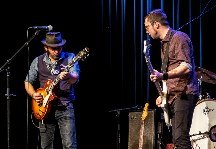 Kulturhaus Gugg: Meena Cryle & The Chris Fillmore Band Braunau am Inn