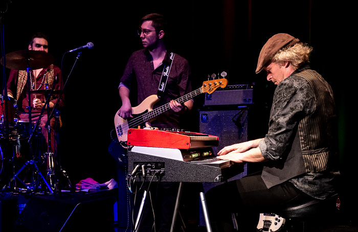 Kulturhaus Gugg: Meena Cryle & The Chris Fillmore Band Braunau am Inn