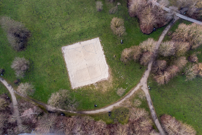 Unterföhring Am Feringasee: Beachvolleyballfeld Luftbild aerial photo