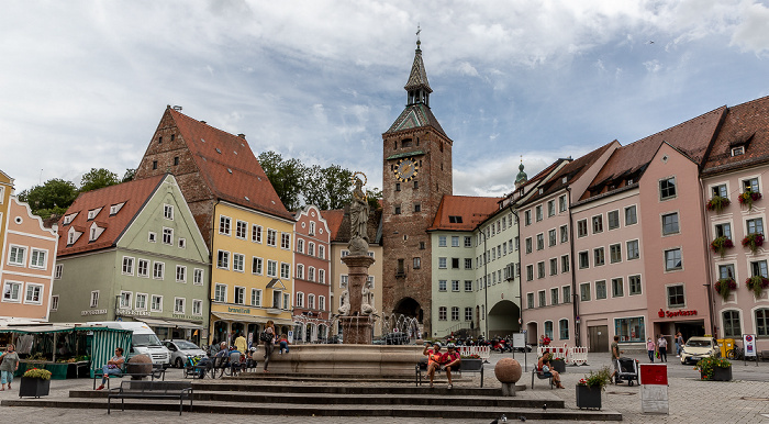 Landsberg am Lech Hauptplatz: Marienbrunnen, Schmalzturm