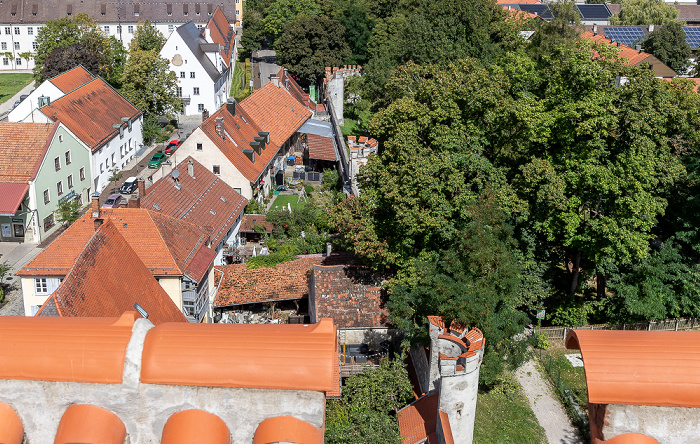 Blick vom Bayertor: Stadtmauer Landsberg am Lech