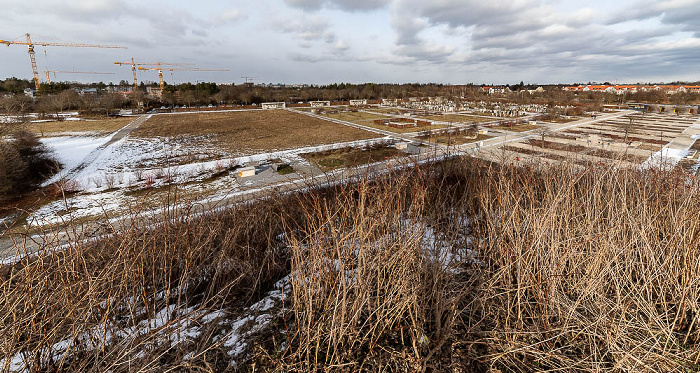 Landschaftspark Hachinger Tal: Aussichtsberg am Friedhof, Friedhof Neubiberg Neubiberg