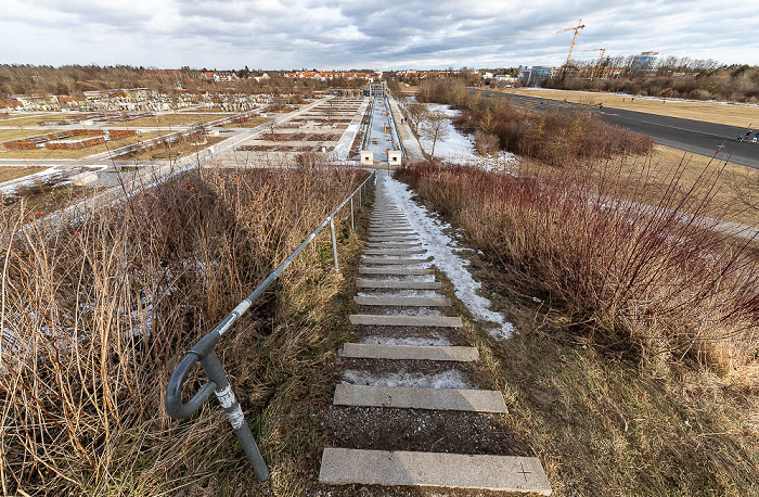 Landschaftspark Hachinger Tal: Aussichtsberg am Friedhof, Friedhof Neubiberg Neubiberg