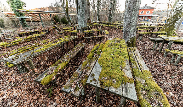 Starnberg Mühlthal: Biergarten Gasthof Obermühltal Bahnhofsgebäude Mühlthal