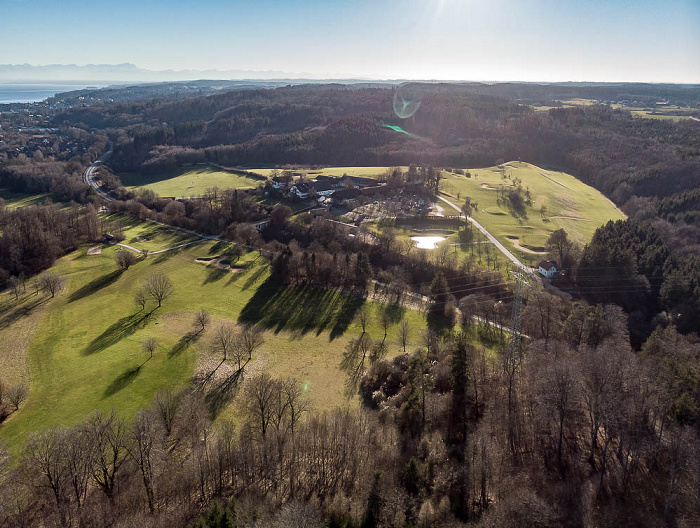 Starnberg Golfplatz Gut Rieden Bahnstrecke München - Garmisch-Partenkirchen Luftbild aerial photo