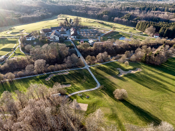 Starnberg Golfplatz Gut Rieden Bahnstrecke München - Garmisch-Partenkirchen Luftbild aerial photo