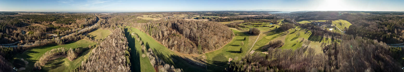 Bahnstrecke München - Garmisch-Partenkirchen, Mühlthal, Leutstetten, Leutstettener Moos, Golfplatz Gut Rieden, Starnberg, Starnberger See, Bahnstrecke München - Garmisch-Partenkirchen, Gut Rieden Luftbild aerial photo