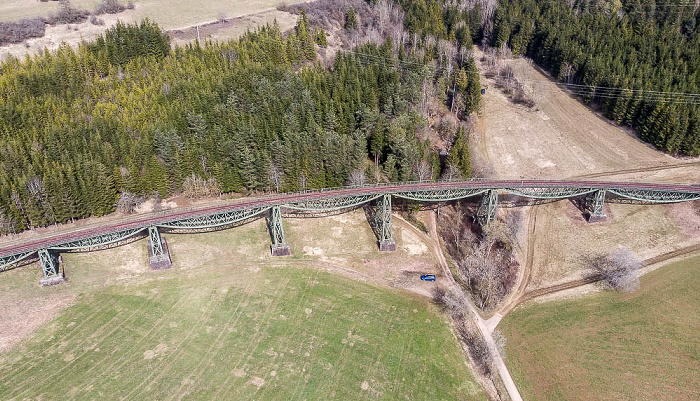Epfenhofen Wutachtalbahn (Sauschwänzlebahn): Biesenbach-Viadukt Luftbild aerial photo