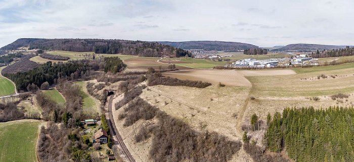 Epfenhofen Wutachtalbahn (Sauschwänzlebahn): Buchbergtunnel Luftbild aerial photo