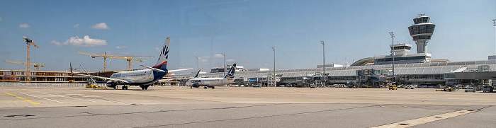 München Flughafen Franz Josef Strauß: Terminal 1 2021-07-21 Flug DLA4RX München Franz Josef Strauß (MUC/EDDM) - Venedig-Marco Polo (VCE/LIPZ)