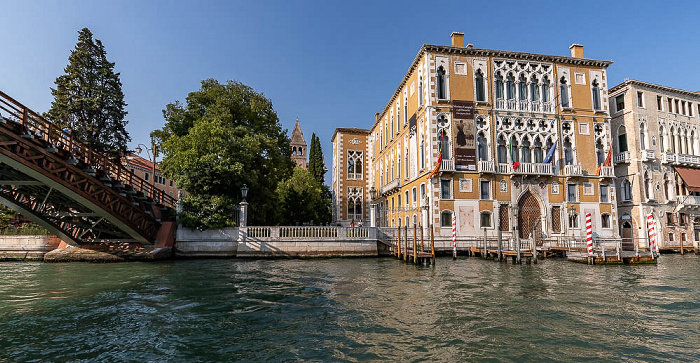 Canal Grande (v.l.): Ponte dell’Accademia, Palazzo Cavalli-Franchetti  Venedig