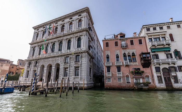 Venedig Canal Grande: Palazzo Corner della Ca' Granda (links), Rio di San Maurizio und Palazzo Minotto-Barbarigo