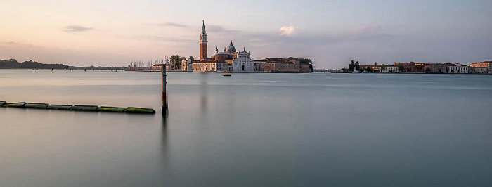Blick von der Molo San Marco: Bacino di San Marco, San Giorgio Maggiore und Giudecca Venedig 2021